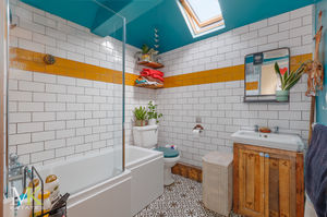 Photo 26- click for photo gallery